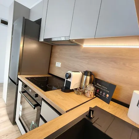 Nova Suite's 2 Apartment