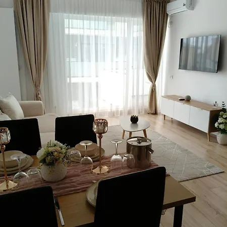 Nova Suite's 2 Năvodari