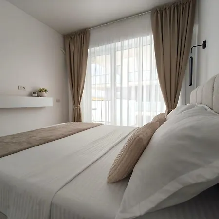 Apartment Nova Suite's 2